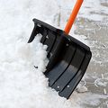 Снижение цены на снеговые лопаты